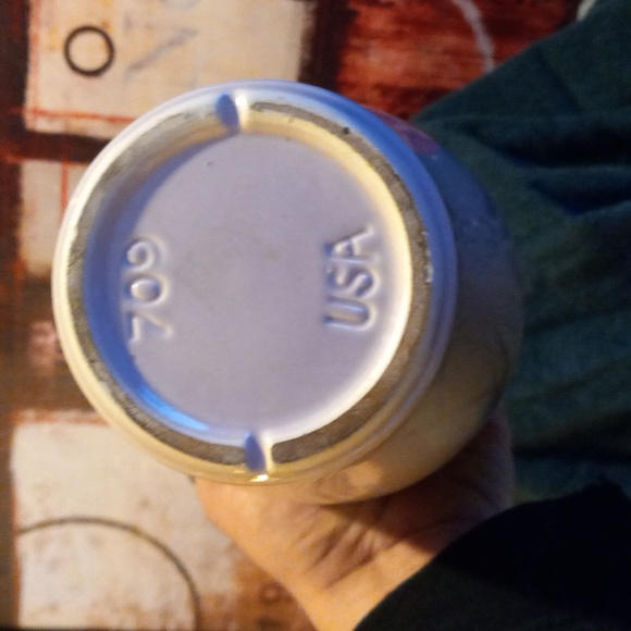 Bin # 5 USA # 709 VINTAGE CERAMIC PINK VASE - Picture 3 of 3